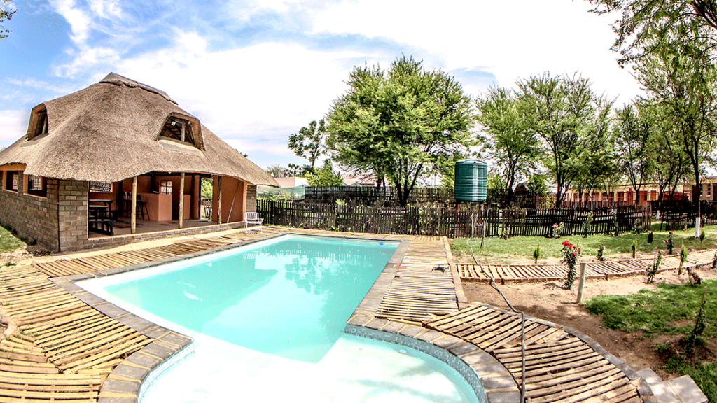 Gallery Moshaville Garden Lodges